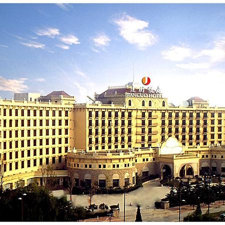 Zhengzhou Jianguo Hotel Exteriér fotografie