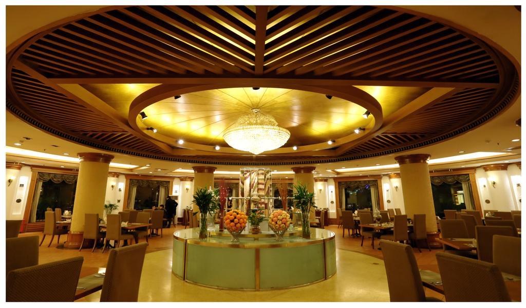 Zhengzhou Jianguo Hotel Exteriér fotografie